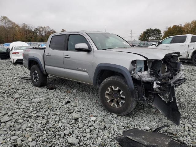 Toyota Tacoma Double Cab Image 9
