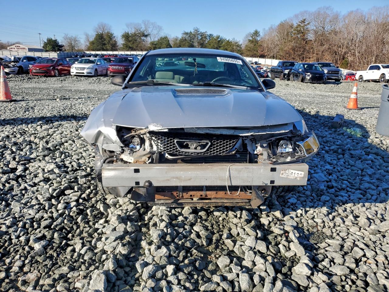 Ford Mustang Image 6