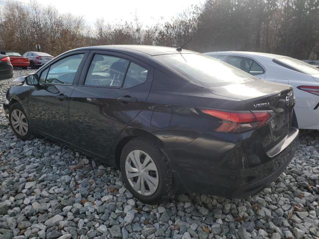 Nissan Versa S Image 8