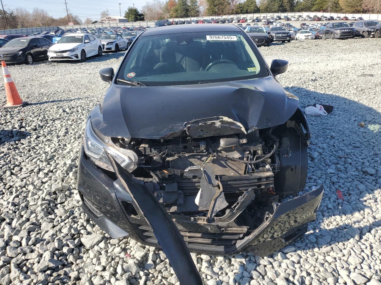 Nissan Versa S Image 11