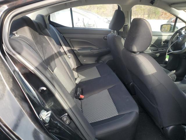 Nissan Versa S Image 12