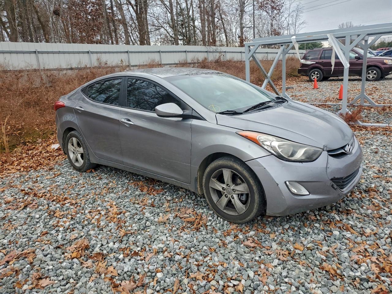 Hyundai ELANTRA Gls Image 12