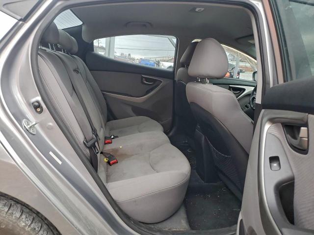 Hyundai ELANTRA Gls Image 6