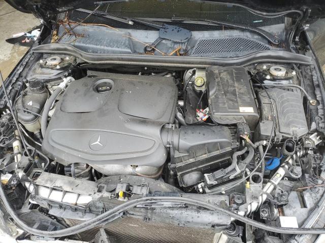 Mercedes-Benz Cla-class 250 4matic Image 8