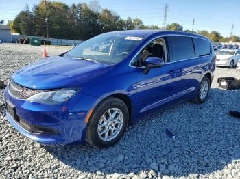  Salvage Chrysler Minivan