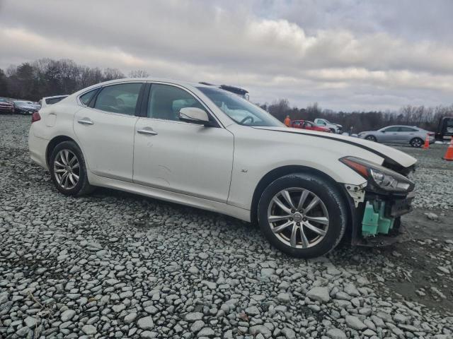 INFINITI Q70 3.7 Luxe Image 3