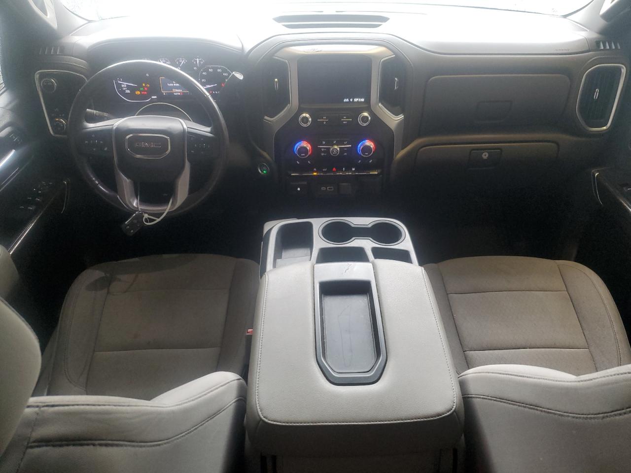 GMC Sierra C1500 Sle Image 6