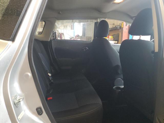 Nissan Versa S Image 3