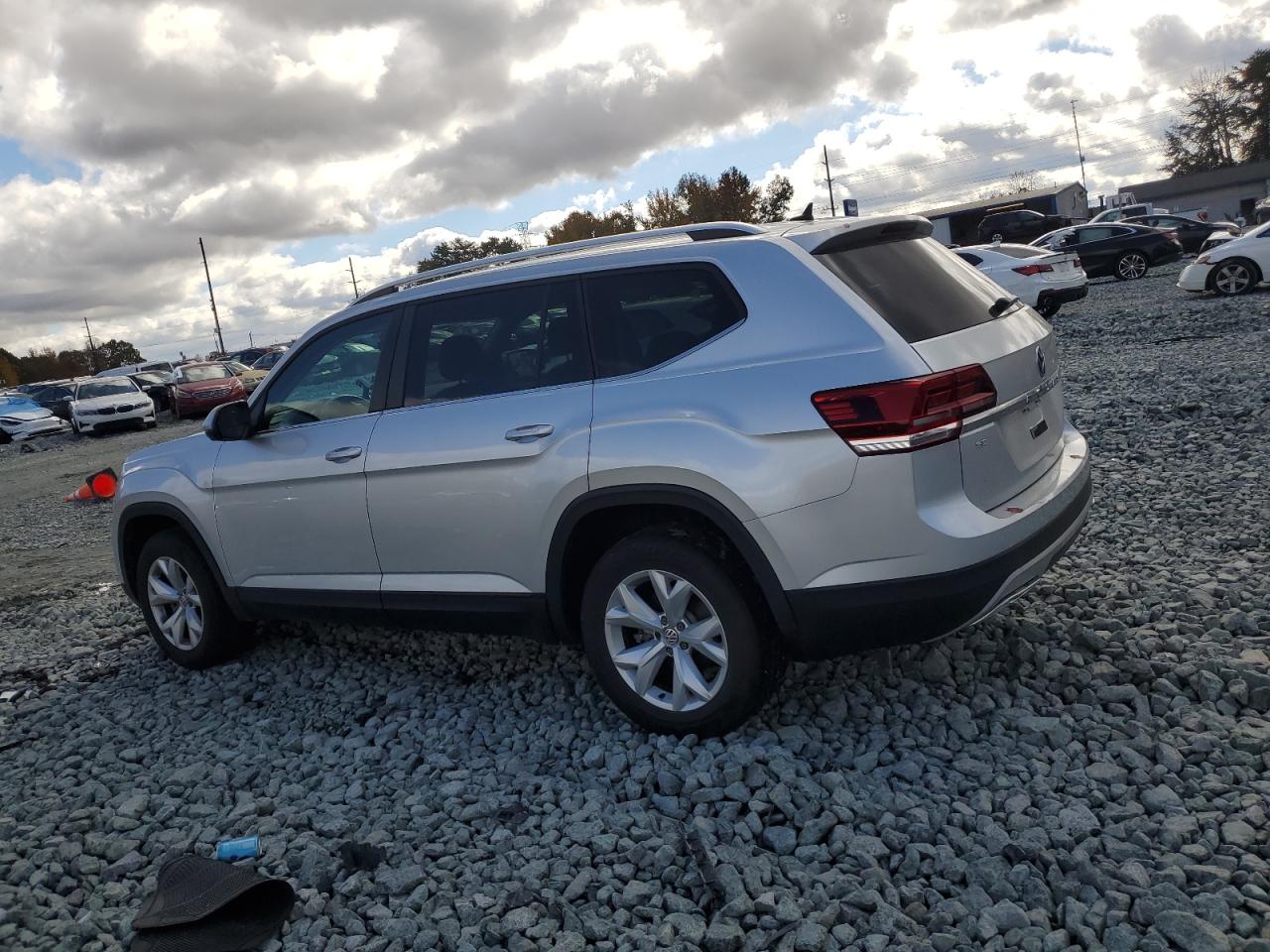 Volkswagen Atlas Se Image 3