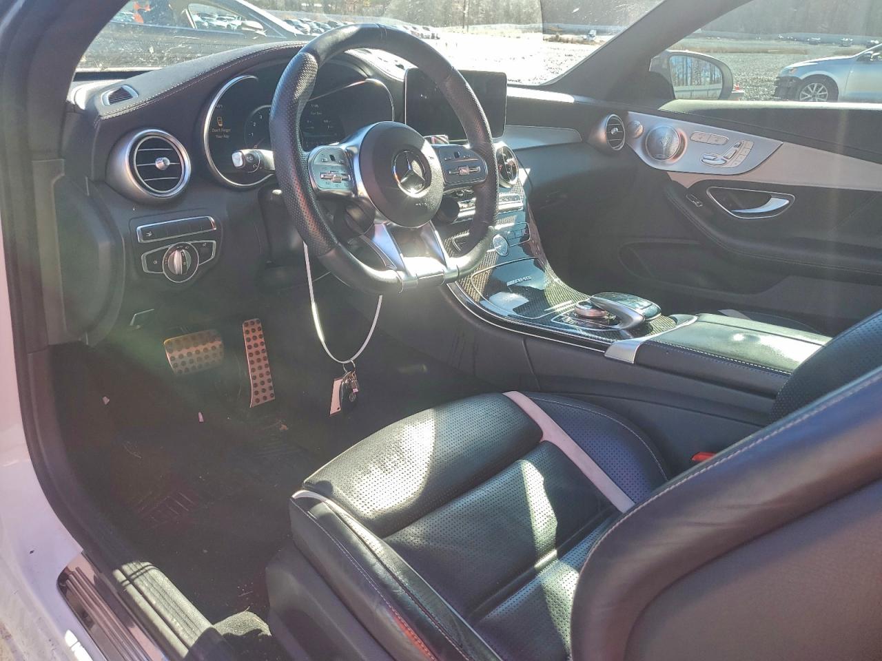 Mercedes-Benz C-Class 63 Amg-s Image 12