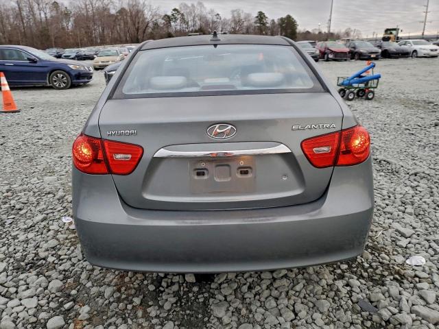 Hyundai ELANTRA Blue Image 9