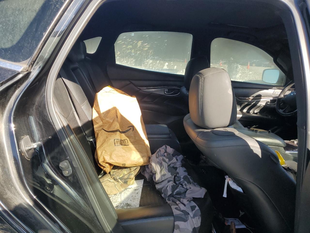 INFINITI Q70 3.7 Image 11