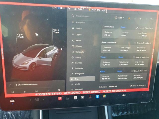 Tesla Model 3 Image 12