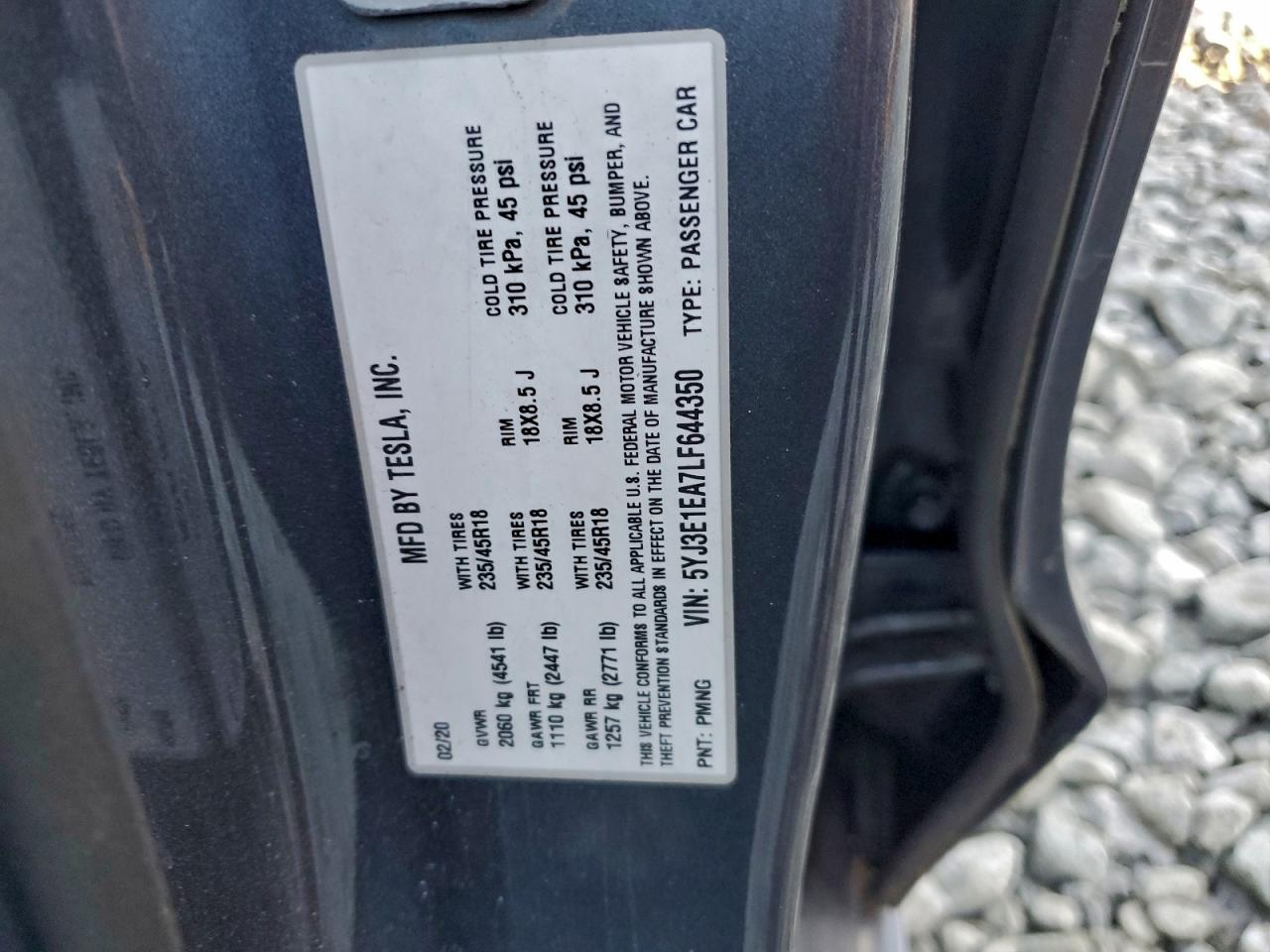 Tesla Model 3 Image 10