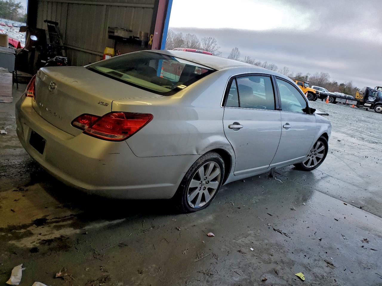 Toyota Avalon Xl Image 10
