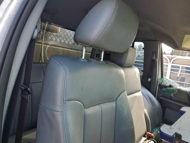 Ford F-750 Super Duty Image 9