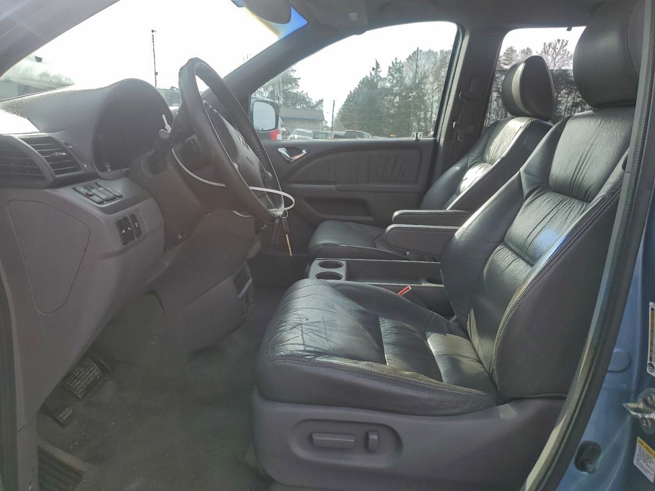 Honda Odyssey Touring Image 11