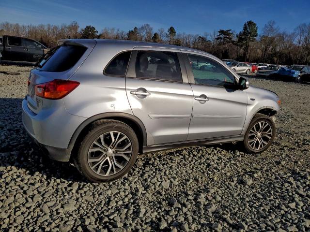 Mitsubishi Outlander Es Image 4