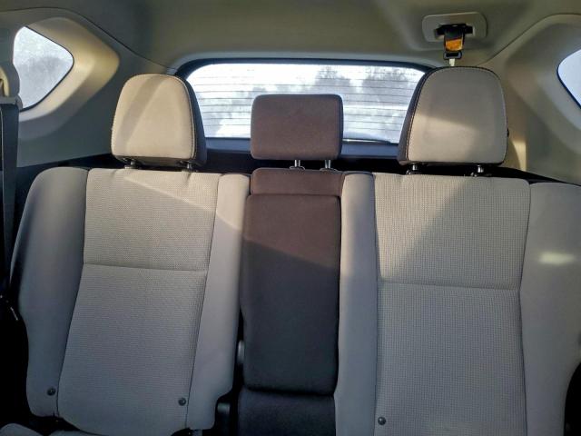 Toyota RAV4 Adventure Image 11