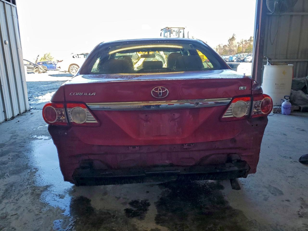 Toyota Corolla Base Image 6