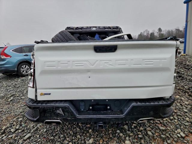 Chevrolet Silverado K1500 Trail Boss Custom Image 5