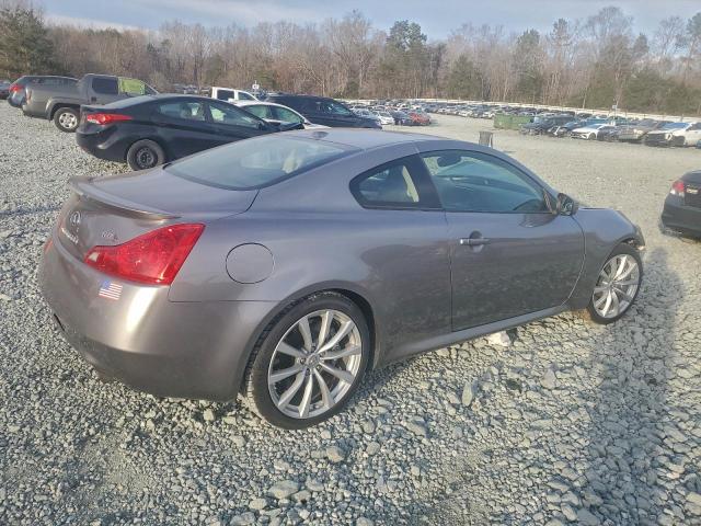 INFINITI G37 Base Image 3