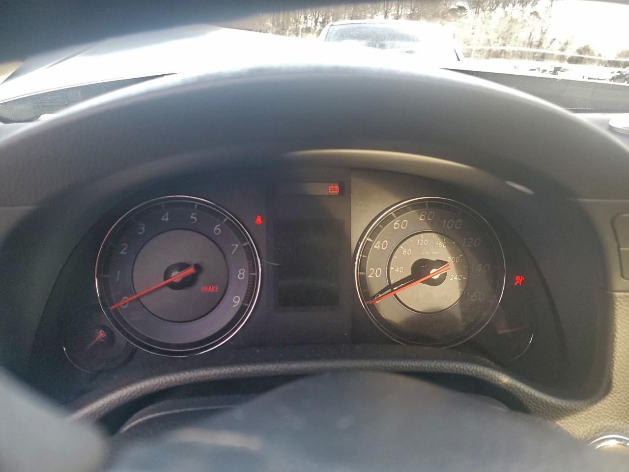 INFINITI G37 Base Image 9