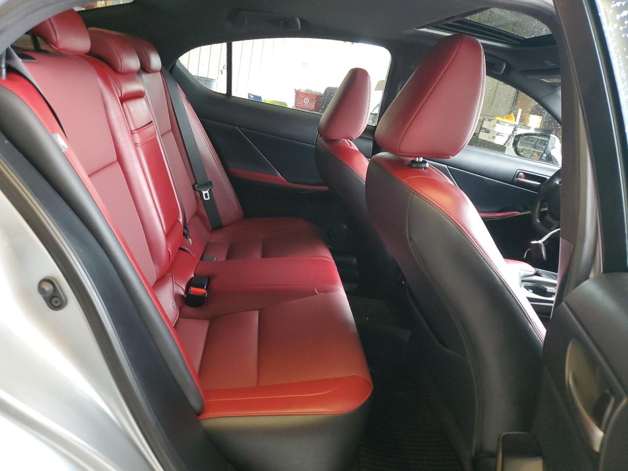 Lexus Is 300 Image 6