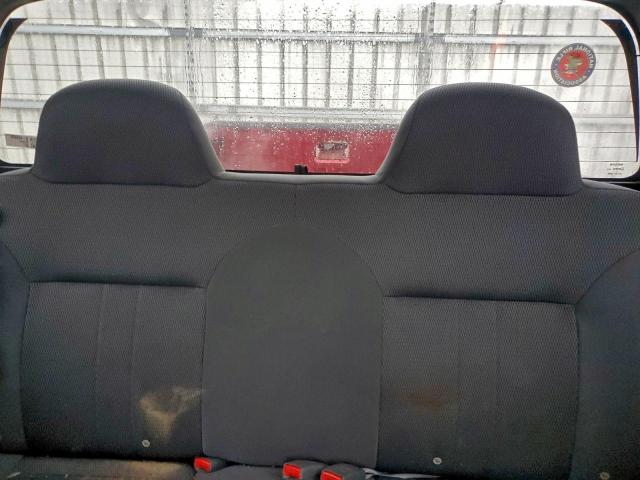 Nissan Frontier Crew Cab Sc Image 8