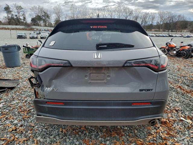 Honda HR-V Sport Image 11