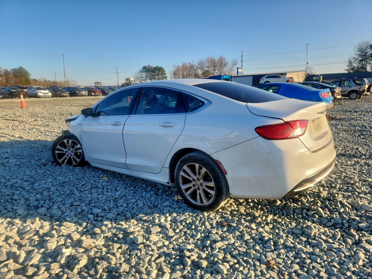 Chrysler 200 Limited Image 5