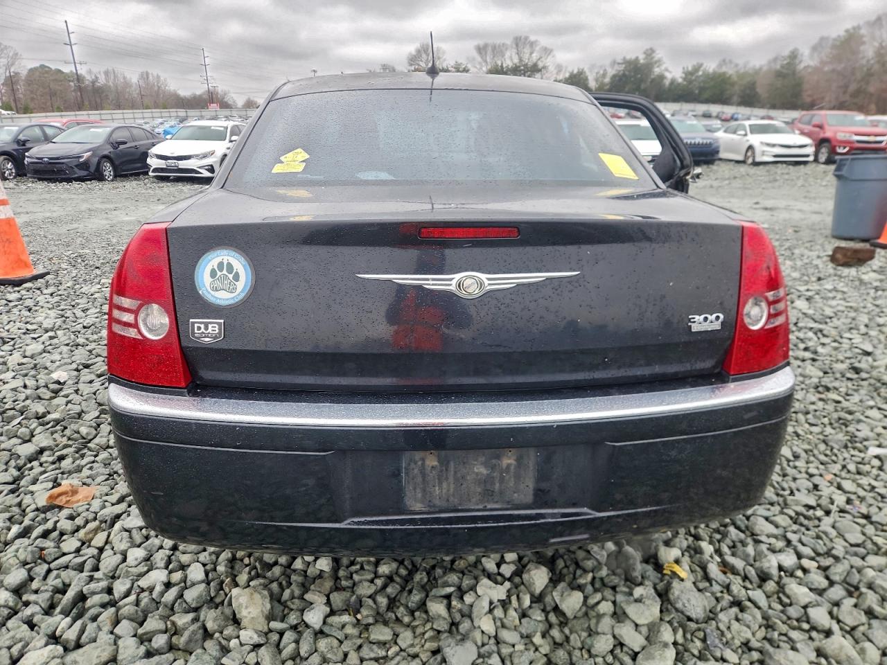 Chrysler 300 Touring Image 5