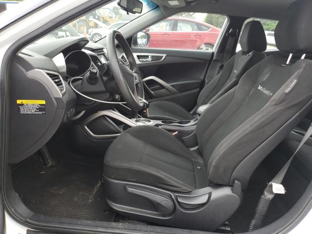 Hyundai VELOSTER Image 8