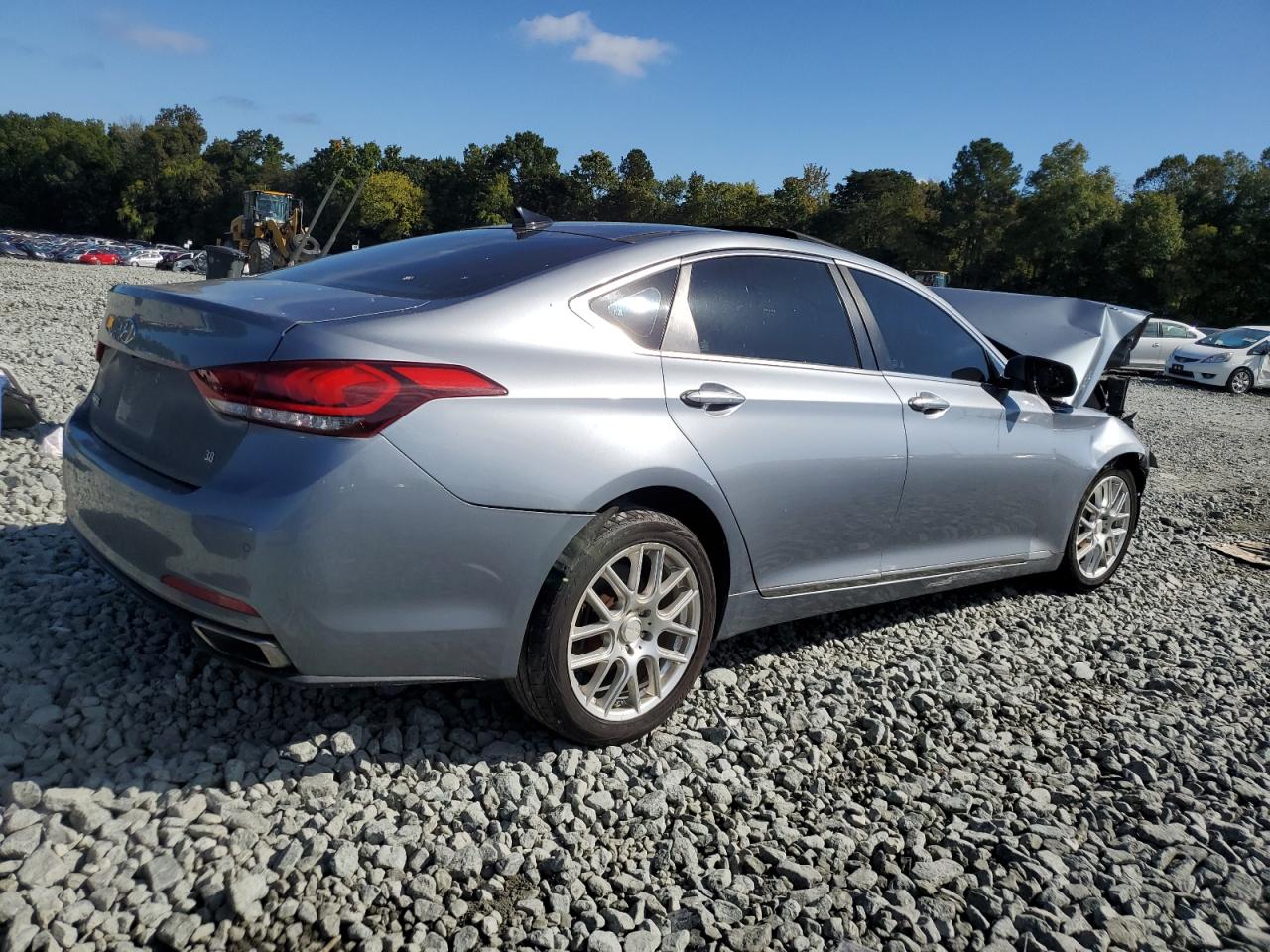 Hyundai Genesis 3.8l Image 2
