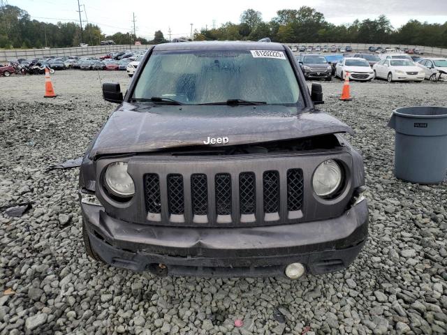 Jeep Patriot Latitude Image 5