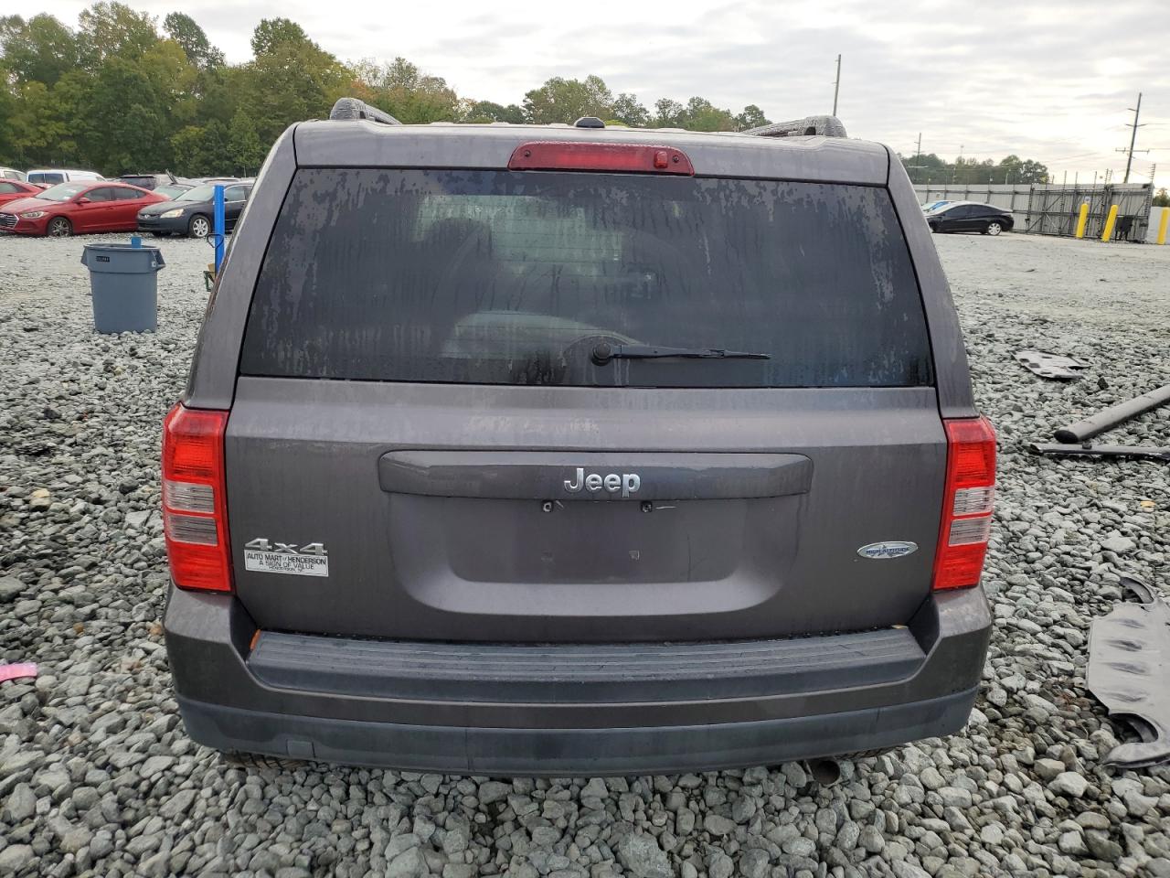 Jeep Patriot Latitude Image 7