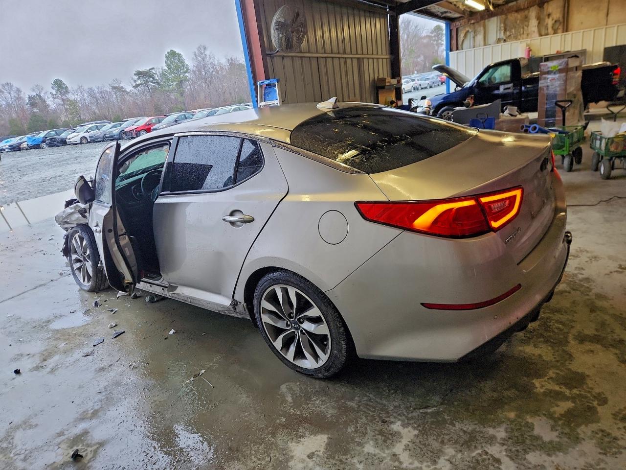 Kia Optima Sx Image 6