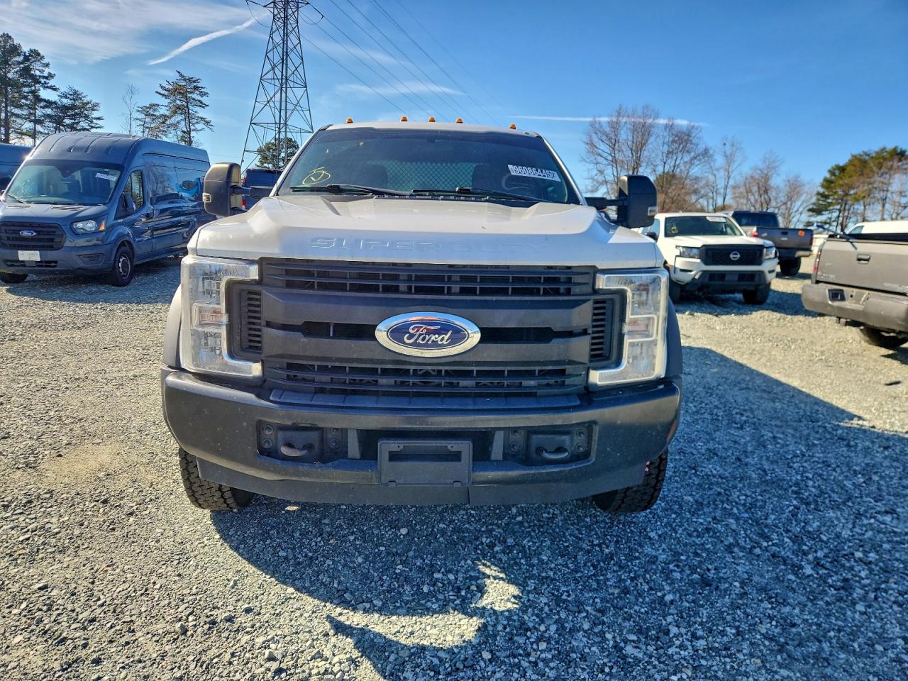 Ford F-450 Super Duty Image 5
