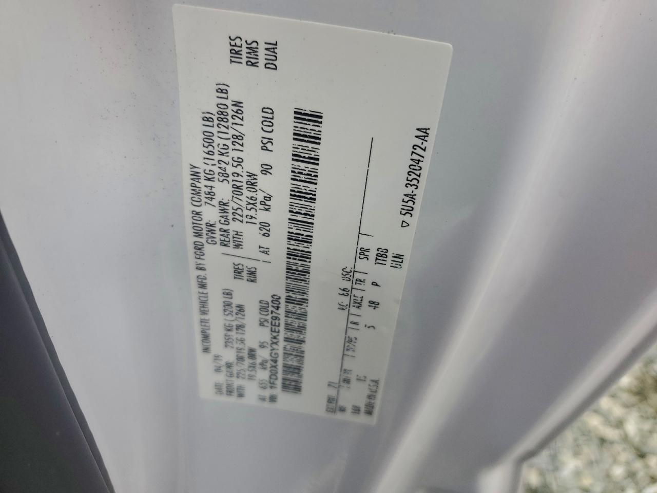 Ford F-450 Super Duty Image 11