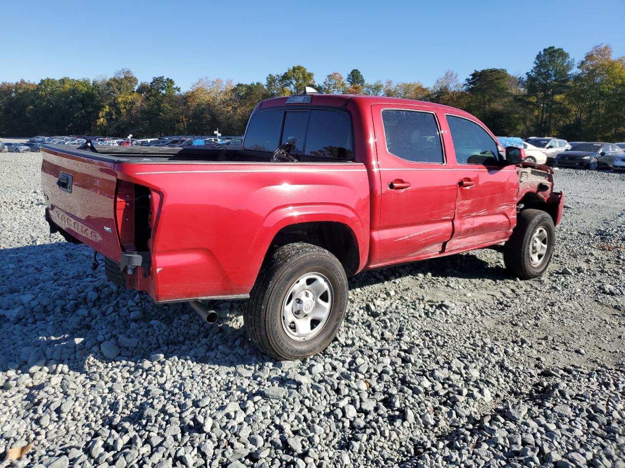 Toyota Tacoma Double Cab Image 3
