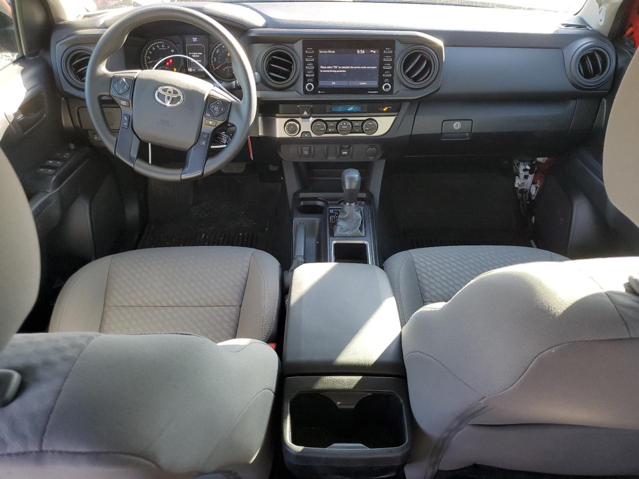 Toyota Tacoma Double Cab Image 13