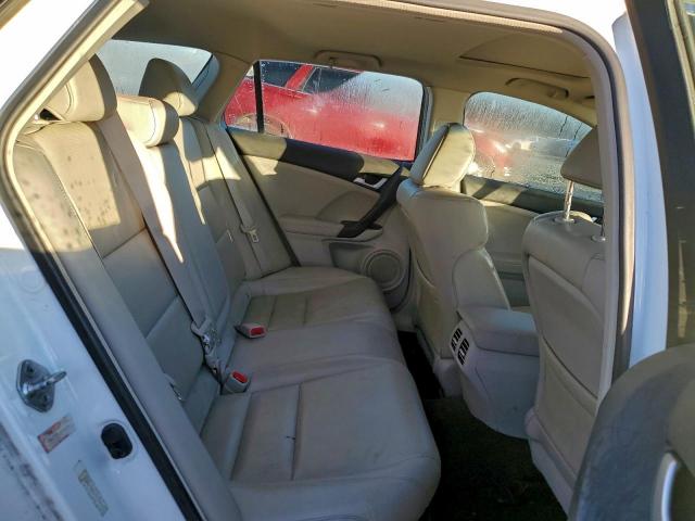 Acura TSX Image 9