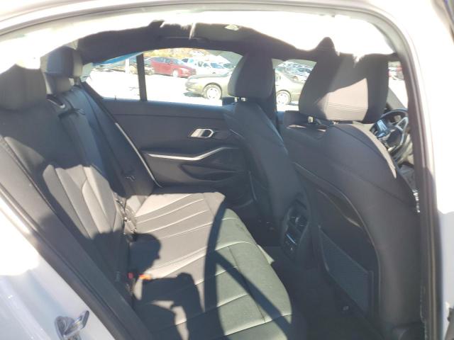 BMW 3 Series Image 11