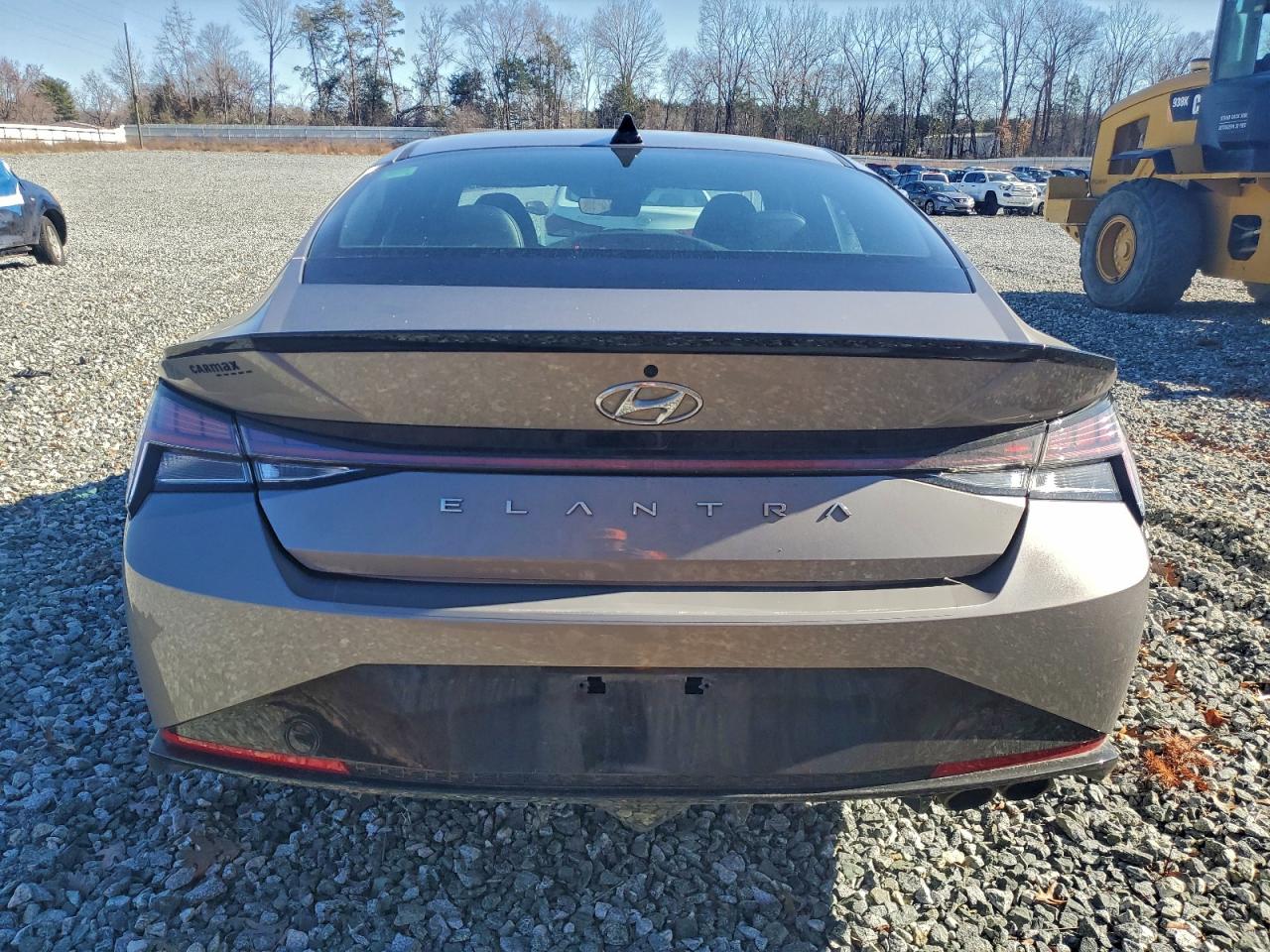 Hyundai ELANTRA N Line Image 9