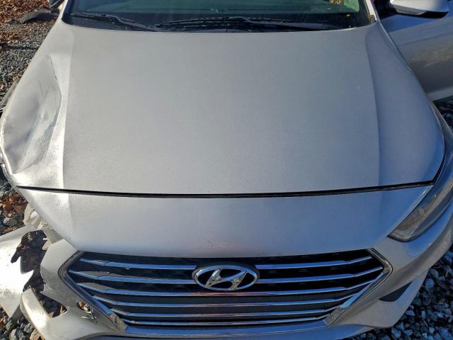 Hyundai ACCENT Se Image 5