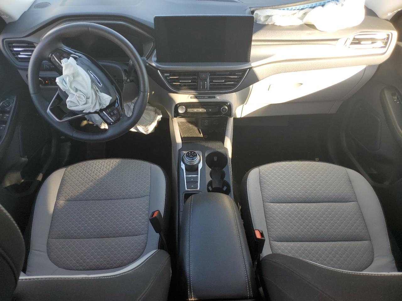 Ford Escape Active Image 13