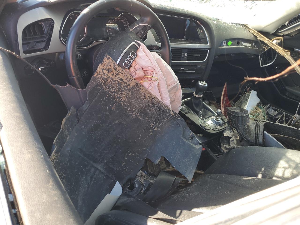 Audi A4 Premium Image 9