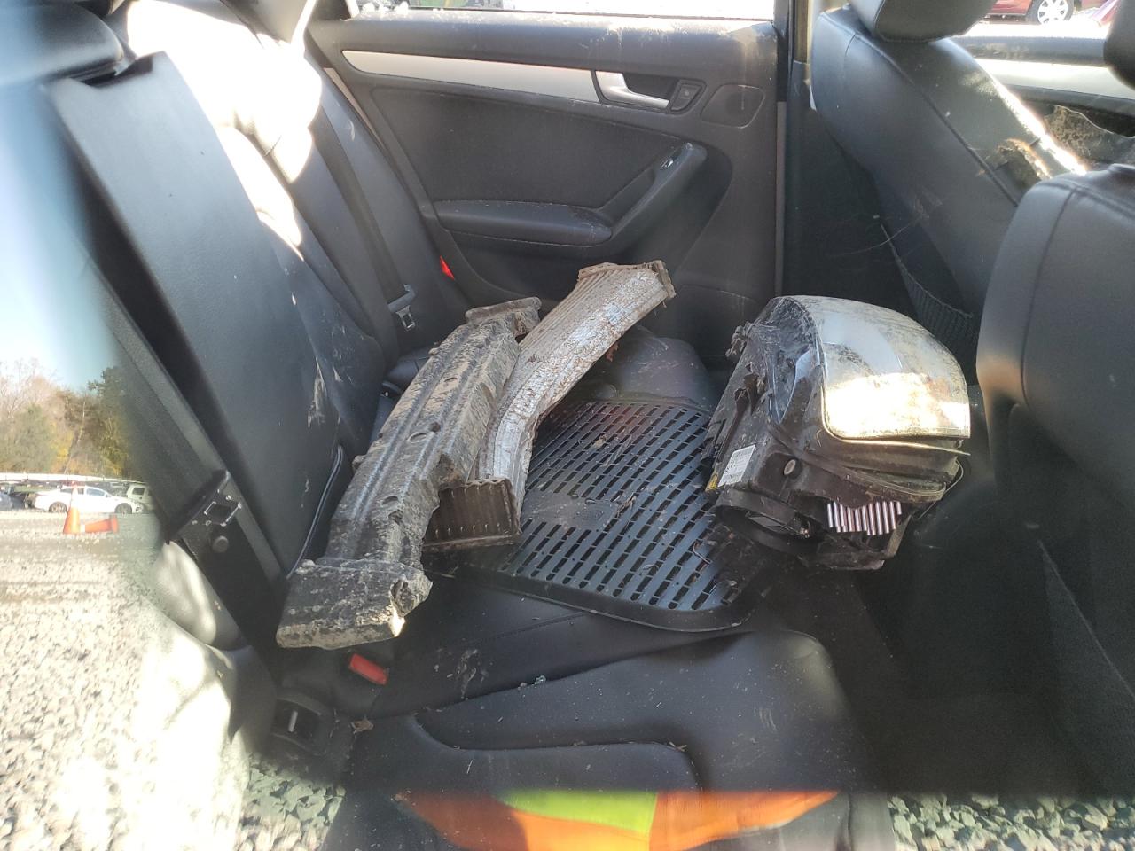 Audi A4 Premium Image 4