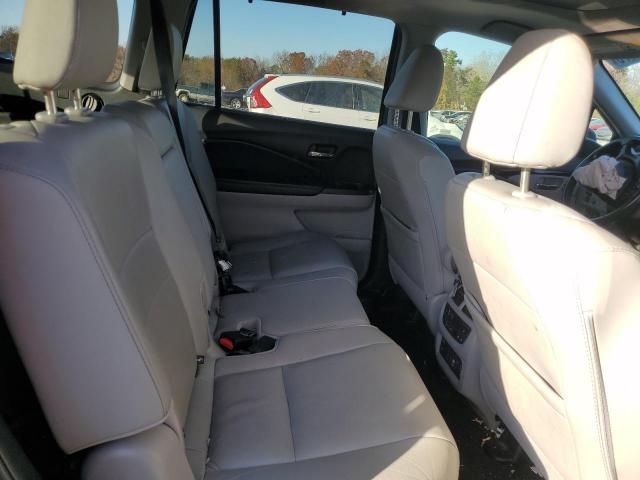 Honda Pilot Touring Image 10