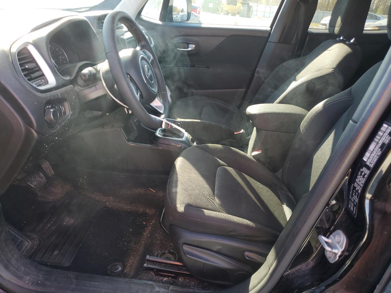 Jeep Renegade Sport Image 2